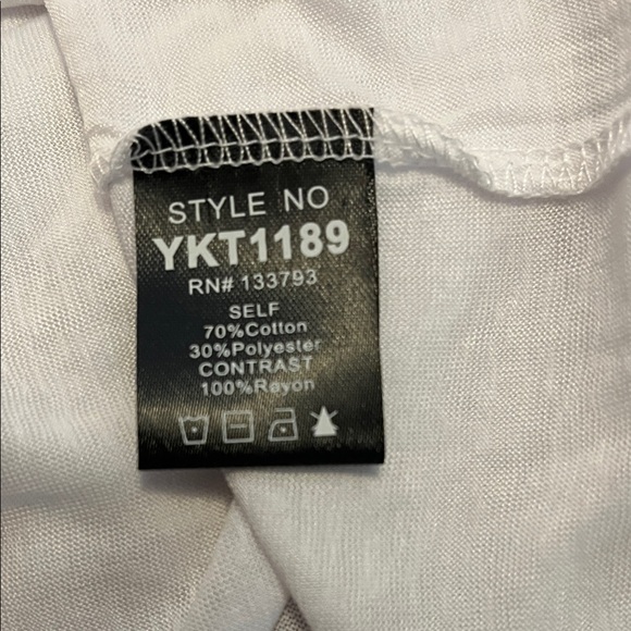 POL-women’s NWOT White Tank Top with Blue Pocket Detail Size S - Picture 8 of 9